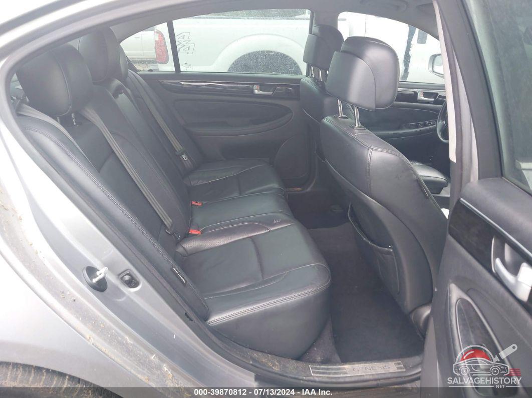 KMHGC4DDXDU243688 2013 HYUNDAI GENESIS photo no. 8