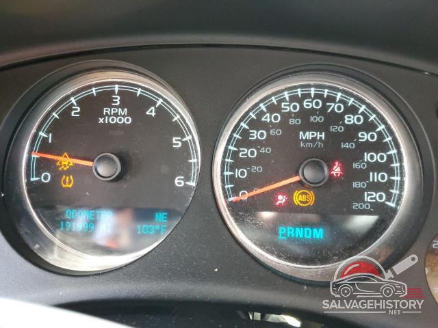 1GNMCBE39AR185838 2010 CHEVROLET TAHOE photo no. 9