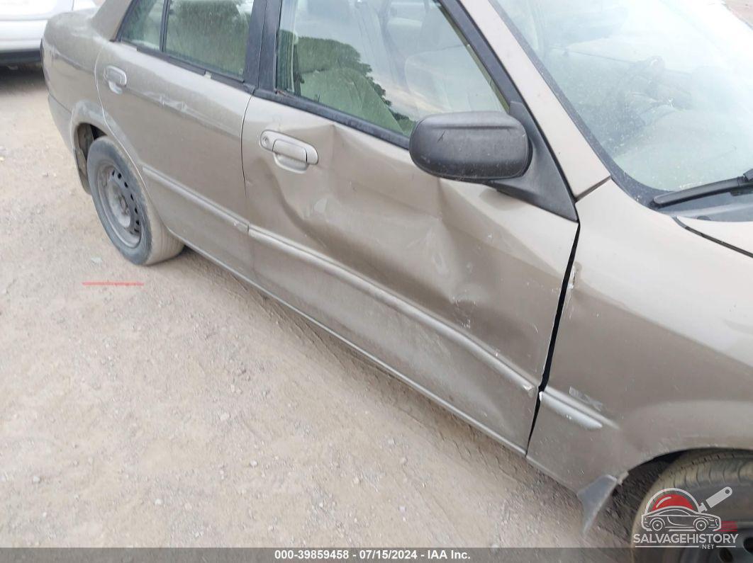 JM1BJ2225Y0311211 2000 MAZDA PROTEGE photo no. 6