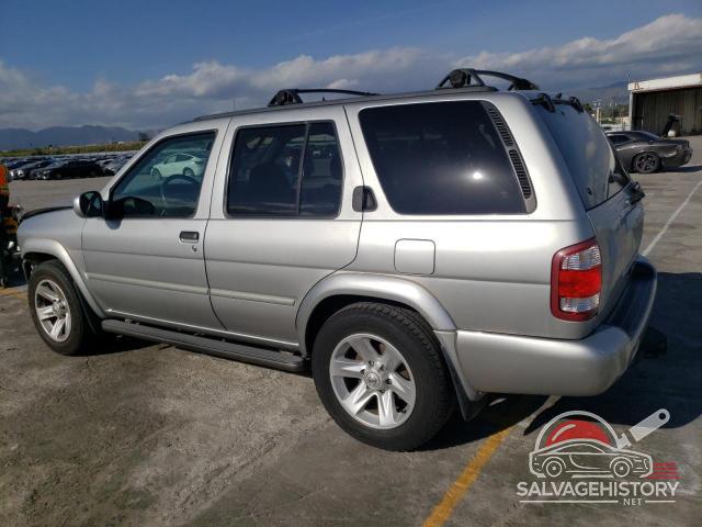 JN8DR09X02W657585 2002 NISSAN PATHFINDER photo no. 2