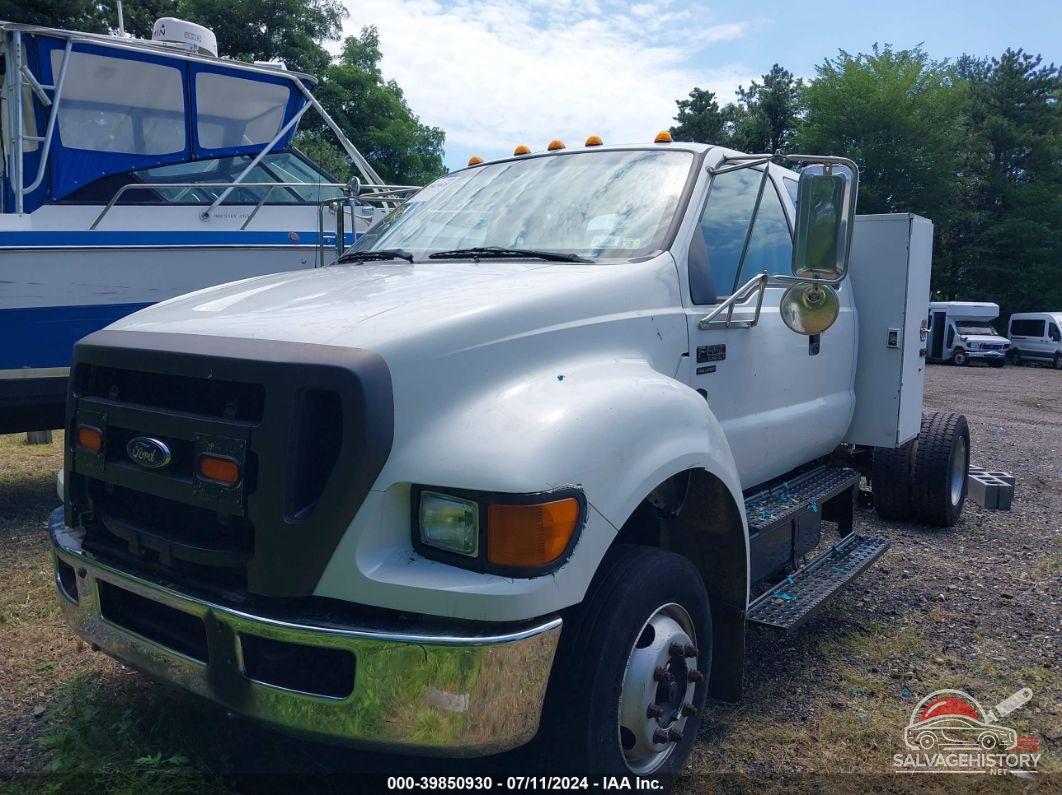 3FRNX65N28V640645 2008 FORD F-650 photo no. 2