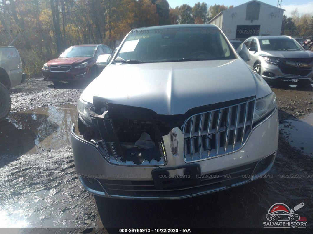 2LMHJ5AT2ABJ18461 2010 LINCOLN MKT photo no. 6