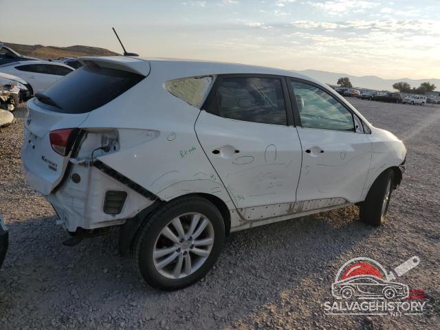 KM8JU3AC5BU157503 2011 HYUNDAI TUCSON photo no. 3