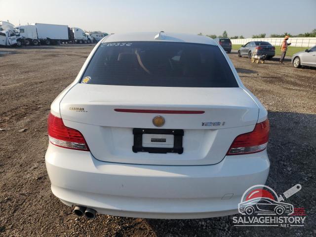 WBAUP7C57BVP21559 2011 BMW 1 SERIES photo no. 10
