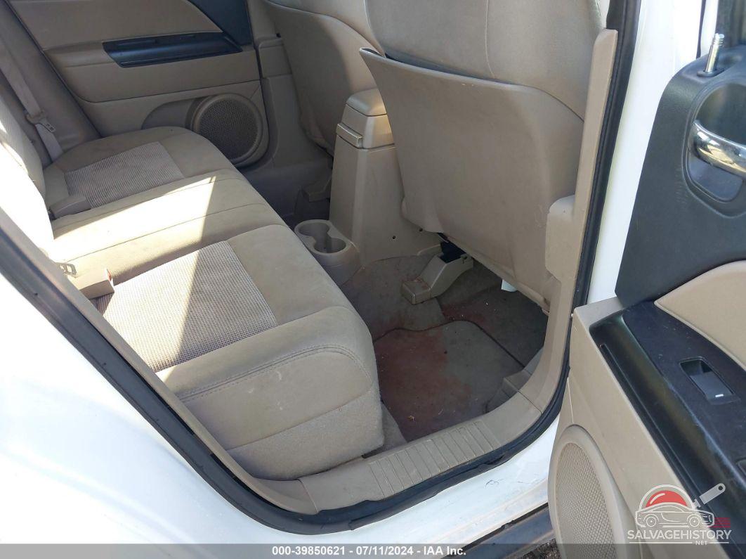 1J4NF1FB2BD251630 2011 JEEP COMPASS photo no. 8