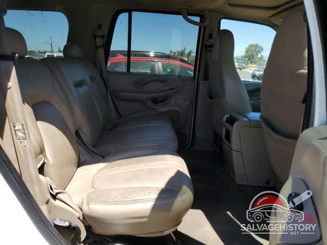 1FMPU18L5YLA20872 2000 FORD EXPEDITION photo no. 11