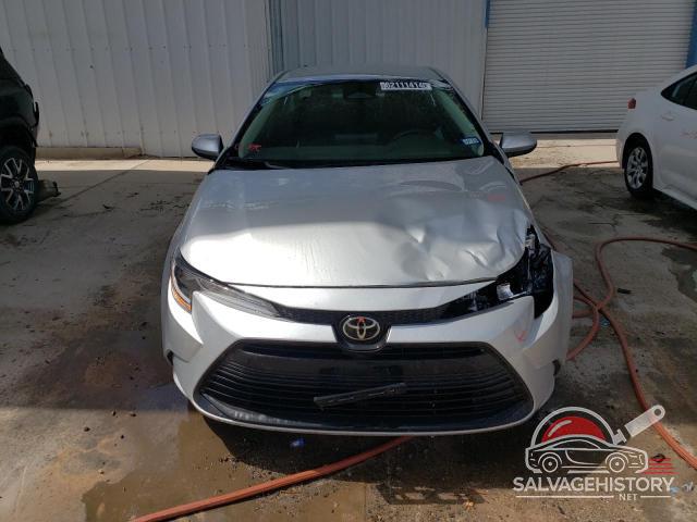 5YFB4MDE4PP068568 2023 TOYOTA COROLLA photo no. 5
