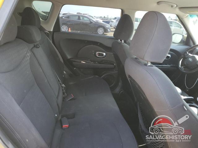 KNDJX3A50E7026155 2014 KIA SOUL photo no. 10