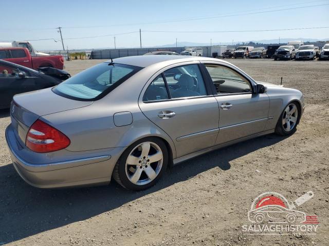 WDBUF65JX3A223504 2003 MERCEDES-BENZ E-CLASS photo no. 3