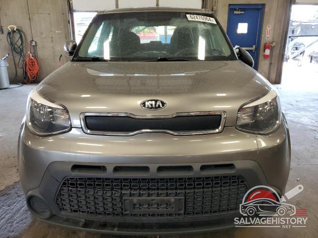 KNDJN2A21F7168747 2015 KIA SOUL photo no. 5