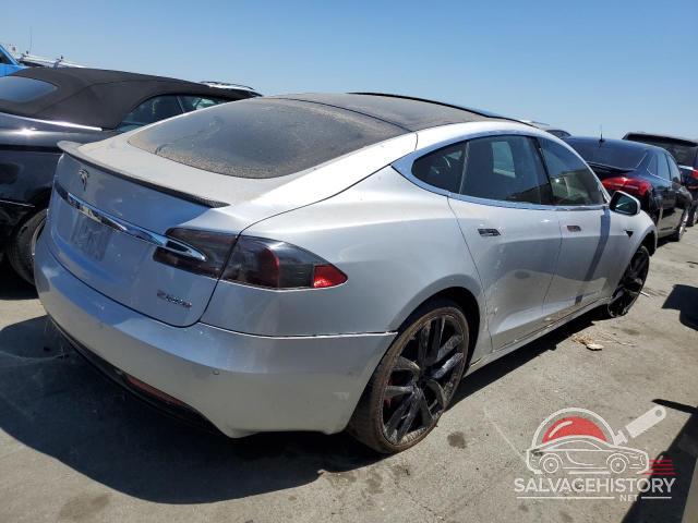 5YJSA1E43JF259513 2018 TESLA MODEL S photo no. 3