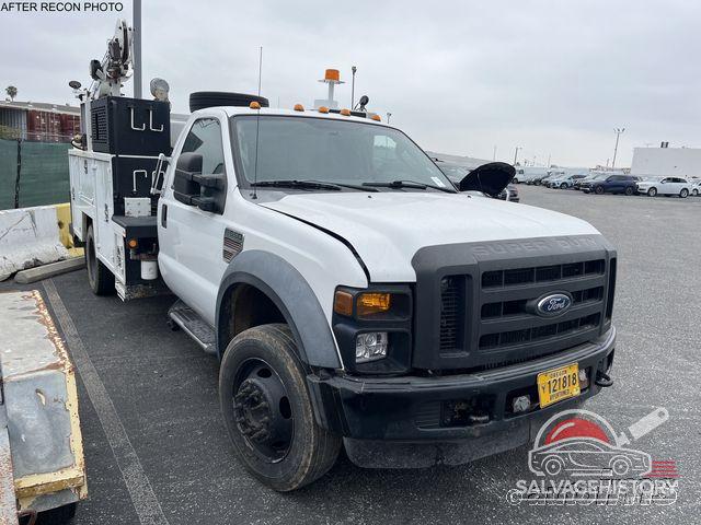 1FDAF5GRXAEA66527 2010 FORD F550 photo no. 2