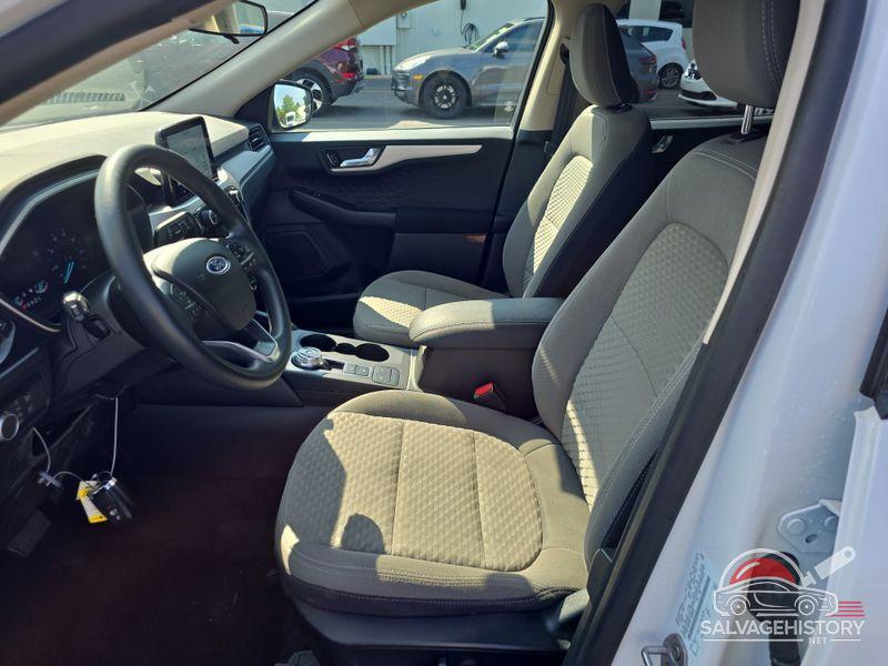 1FMCU9G69LUB49662 2020 FORD ESCAPE photo no. 3