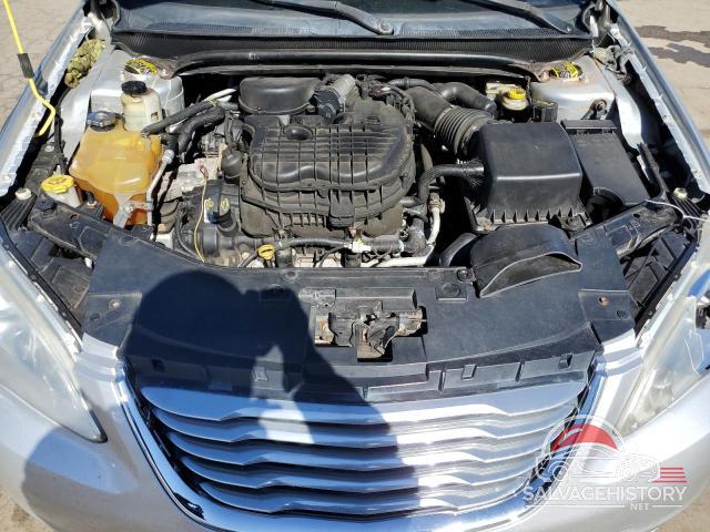 1C3BC2FG2BN526883 2011 CHRYSLER 200 photo no. 11