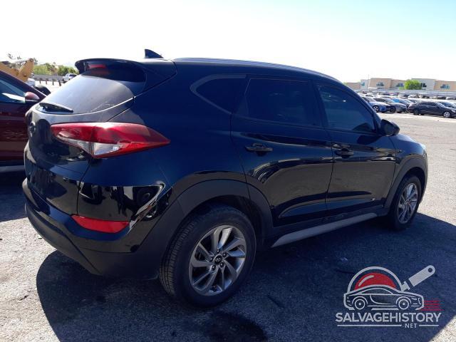 KM8J33A4XJU721415 2018 HYUNDAI TUCSON photo no. 3