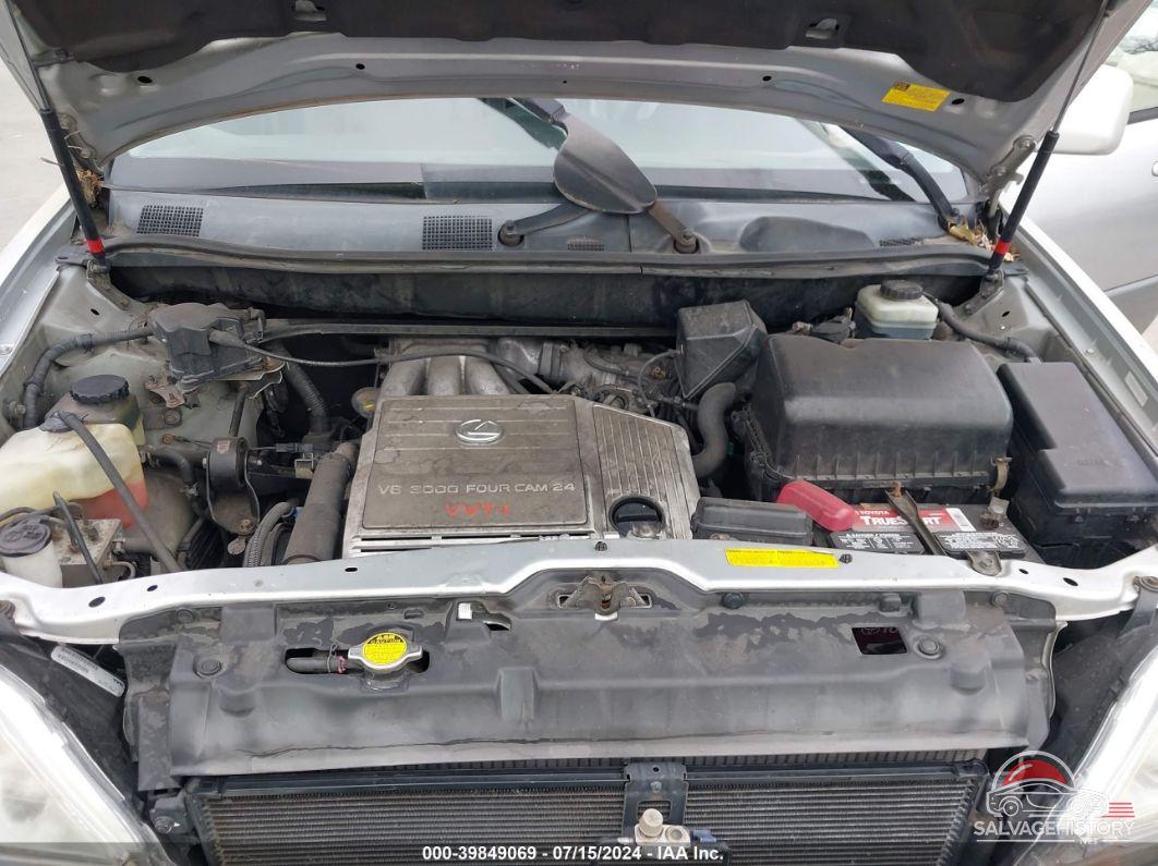 JTJHF10U710181896 2001 LEXUS RX 300 photo no. 10