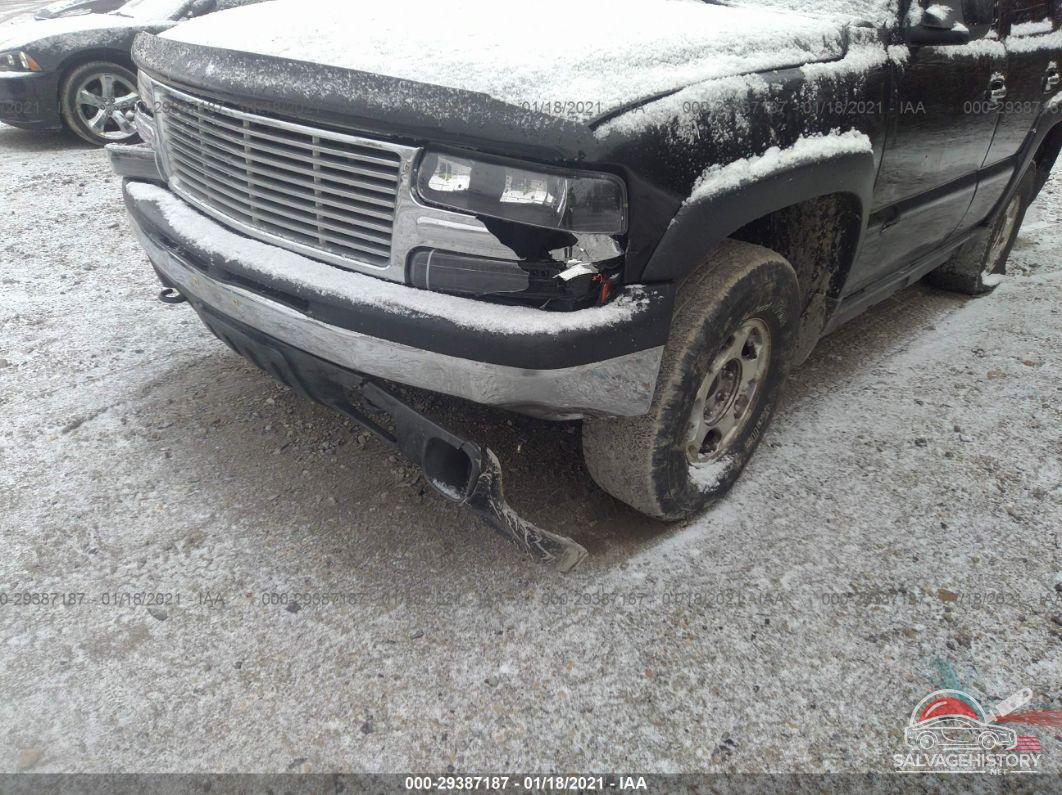 1GNEK13Z72R228325 2002 CHEVROLET TAHOE photo no. 6