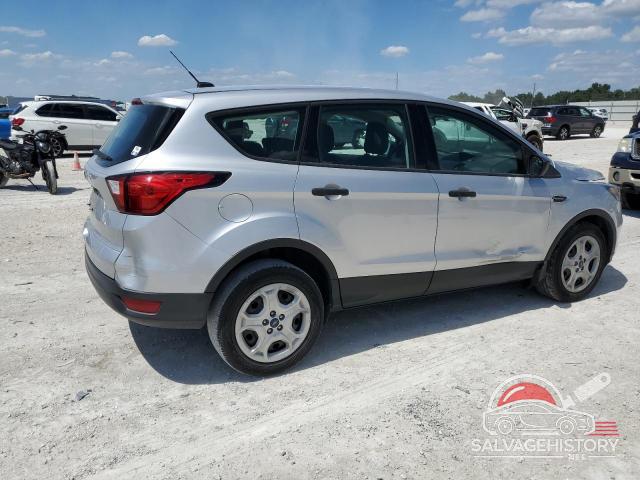 1FMCU0F73KUB01949 2019 FORD ESCAPE photo no. 3