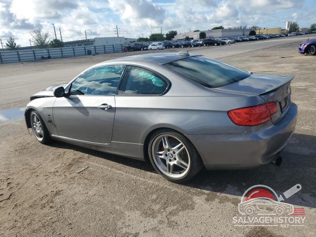 WBAKG7C53BE598236 2011 BMW 3 SERIES photo no. 2