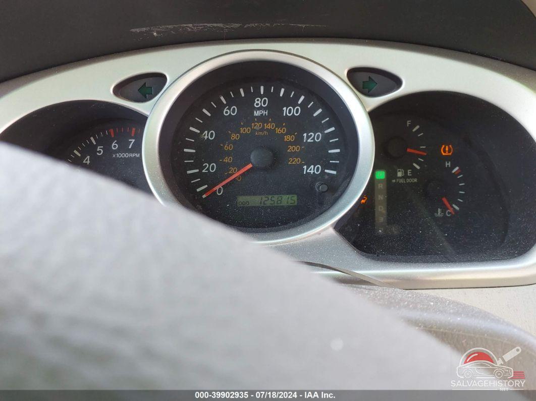 JTEGP21A050074986 2005 TOYOTA HIGHLANDER photo no. 7