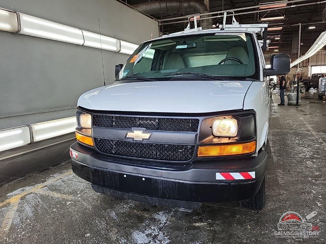 1GCWGFCB3F1151049 2015 CHEVROLET EXPRESS G2500 photo no. 6