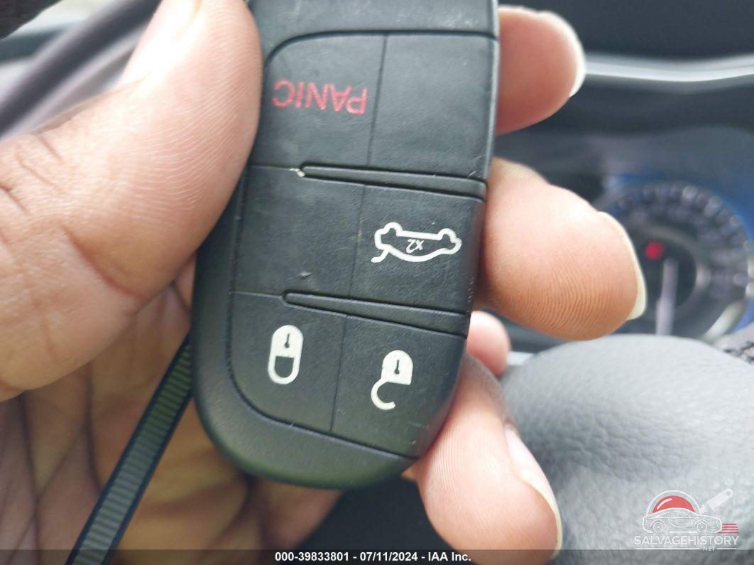 1C3CCCAB7GN175417 2016 CHRYSLER 200 photo no. 11