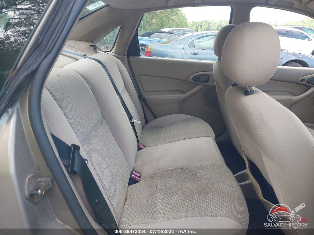 1FAFP34Z34W180924 2004 FORD FOCUS photo no. 8