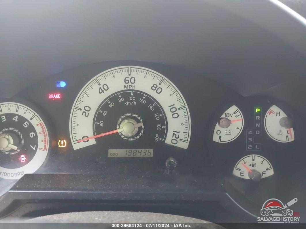 JTEBU4BF0BK111737 2011 TOYOTA FJ CRUISER photo no. 7