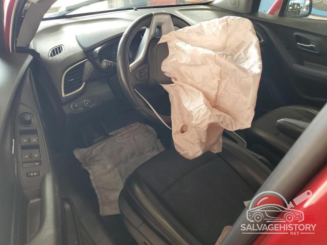 3GNCJLSB2JL366032 2018 CHEVROLET TRAX photo no. 8