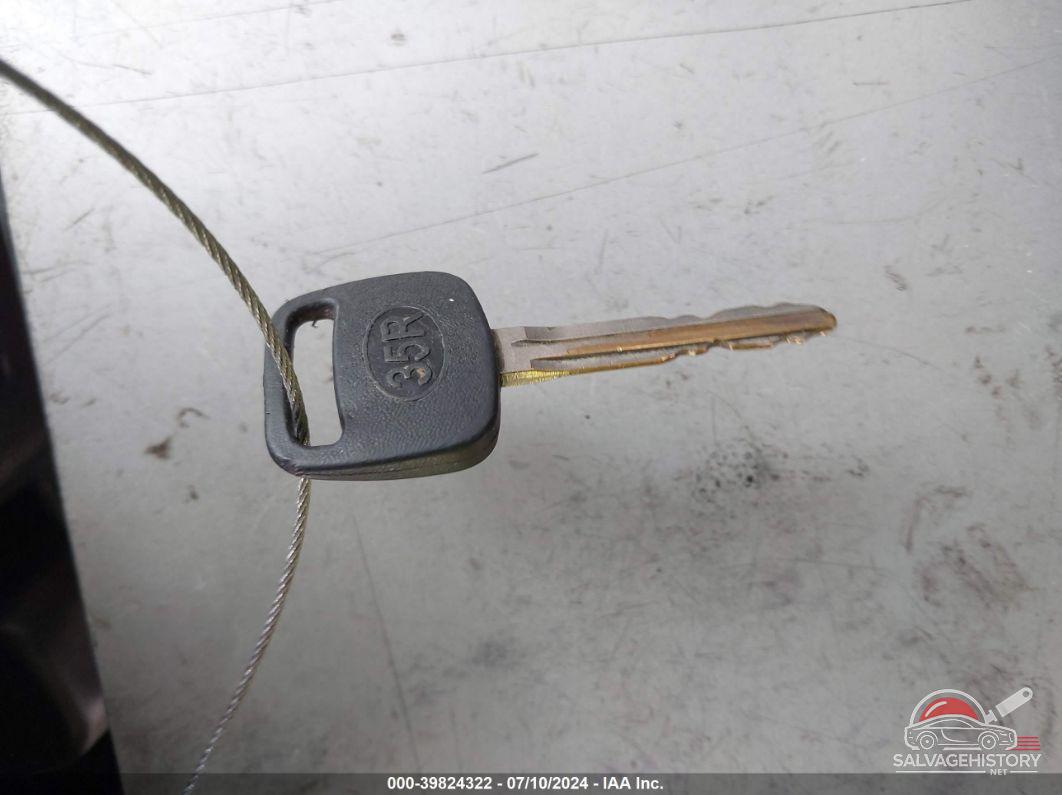 JTEGH20V330082501 2003 TOYOTA RAV4 photo no. 11