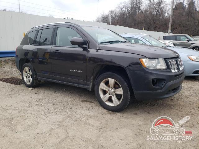 1C4NJDEB5ED661141 2014 JEEP COMPASS photo no. 4