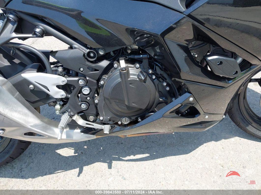 ML5EXGH16RDA14236 2014 KAWASAKI EX500 photo no. 8