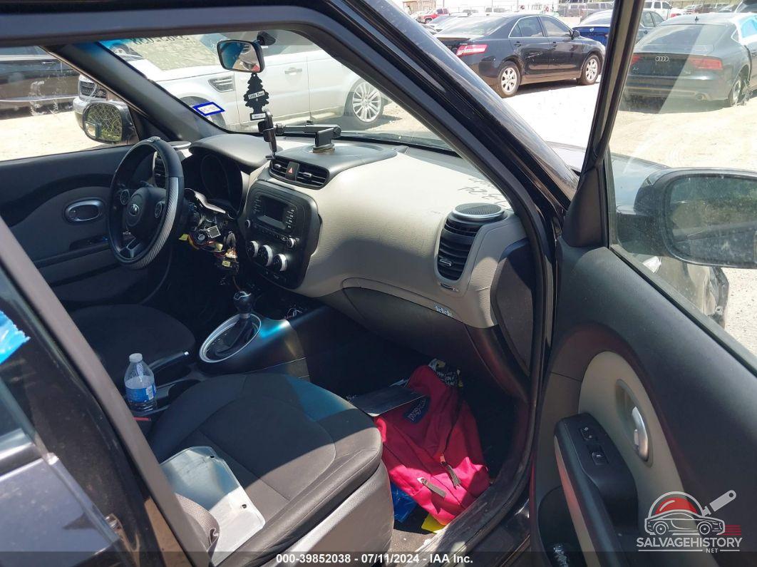 KNDJN2A29E7020828 2014 KIA SOUL photo no. 5