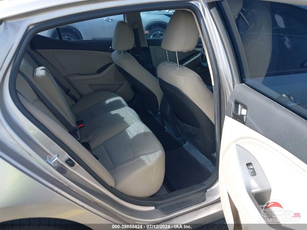 5XXGM4A78CG038181 2012 KIA OPTIMA photo no. 8