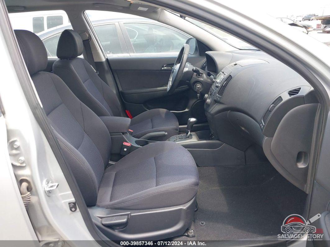 KMHDC8AE9AU080938 2010 HYUNDAI ELANTRA TOURING photo no. 5
