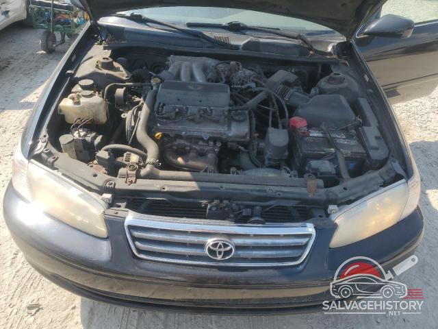 4T1BF22K21U120048 2001 TOYOTA CAMRY photo no. 11