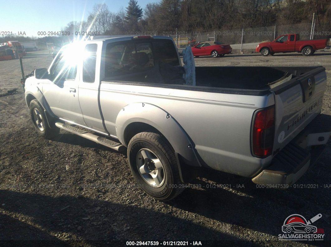 1N6ED26Y32C327722 2002 NISSAN FRONTIER 4WD photo no. 3