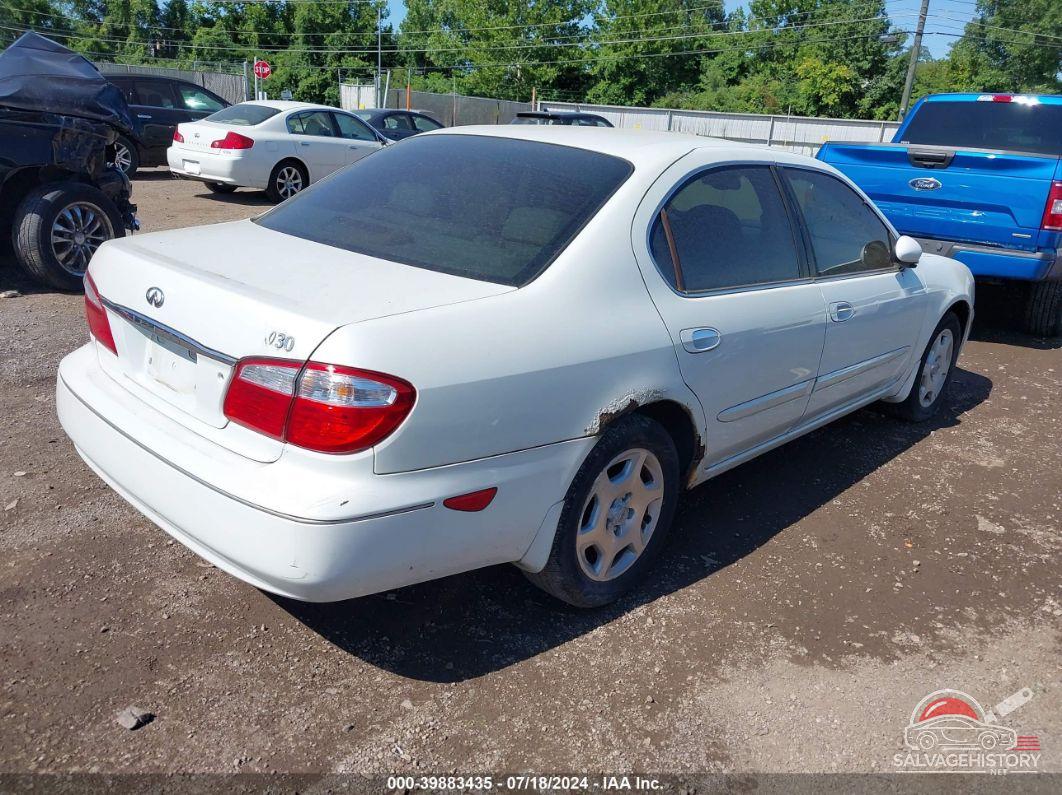 JNKCA31A81T018649 2001 INFINITI I30 photo no. 4