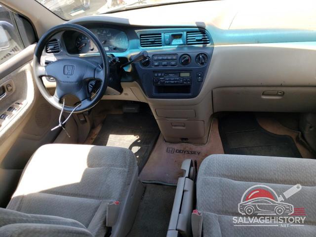 2HKRL1852YH543580 2000 HONDA All Models photo no. 8