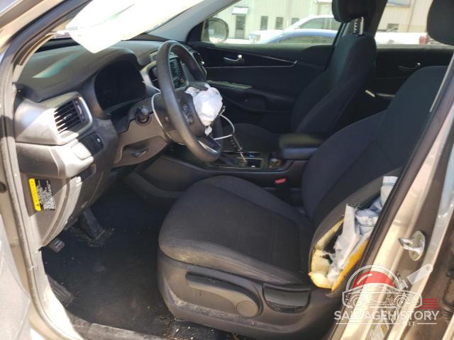 5XYPG4A55GG120599 2016 KIA SORENTO photo no. 7