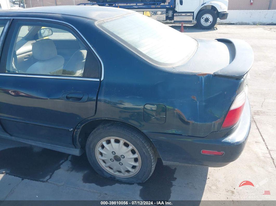 1HGCD5652VA011182 1997 HONDA ACCORD photo no. 6