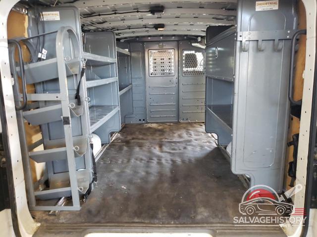 1N6AF0KY0JN805200 2018 NISSAN NV photo no. 10