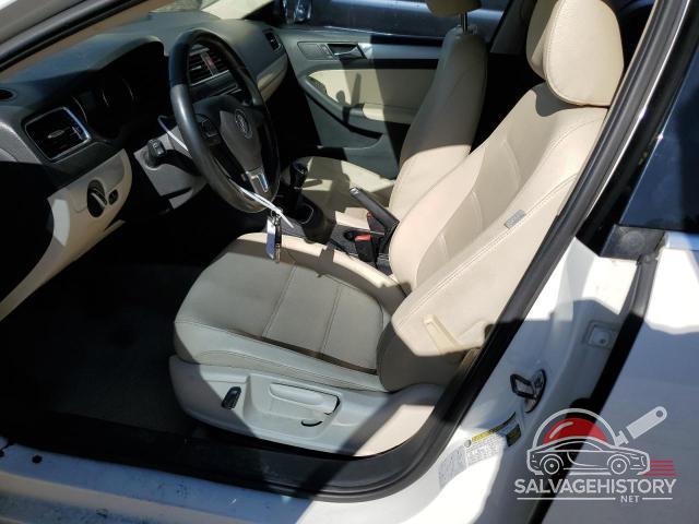 3VWBP7AJ5DM356321 2013 VOLKSWAGEN JETTA photo no. 7