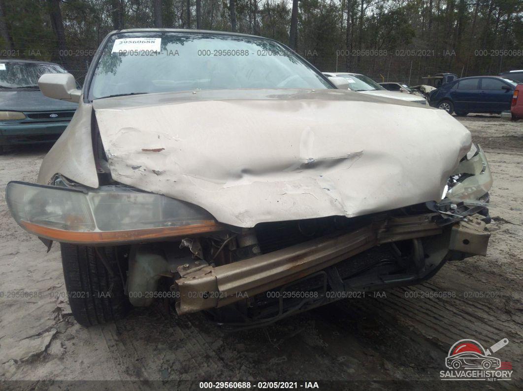 1HGCG16561A070200 2001 HONDA ACCORD SDN photo no. 6