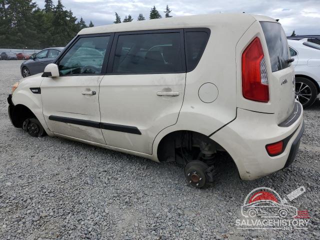 KNDJT2A51C7467733 2012 KIA SOUL photo no. 2