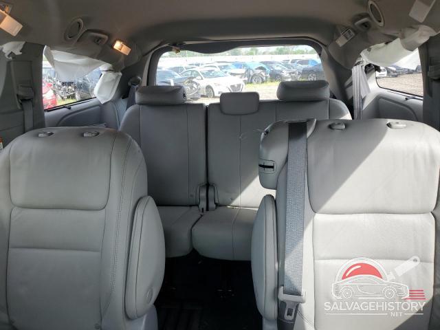 5TDYZ3DC9KS996459 2019 TOYOTA All Models photo no. 10