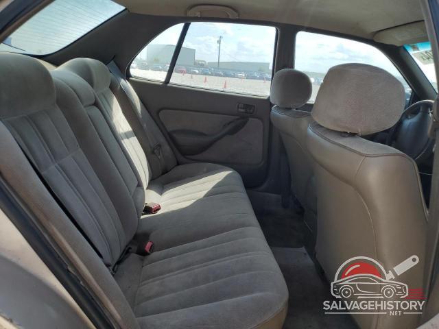 4T1BG12KXTU653162 1996 TOYOTA CAMRY photo no. 10