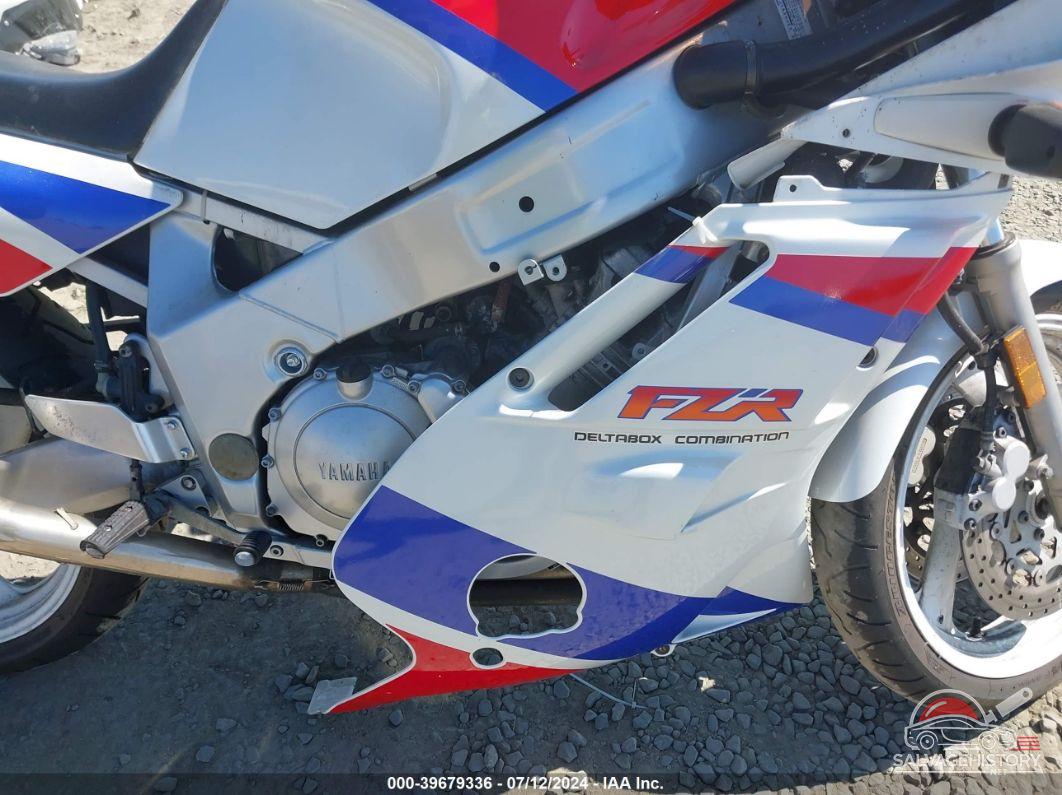 JYA3HHE03PA055359 1993 YAMAHA FZR600 photo no. 8