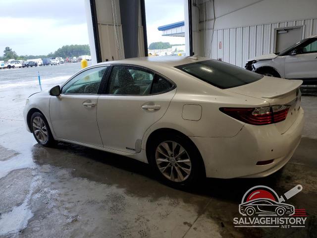 JTHBW1GG2D2002258 2013 LEXUS ES300 photo no. 2