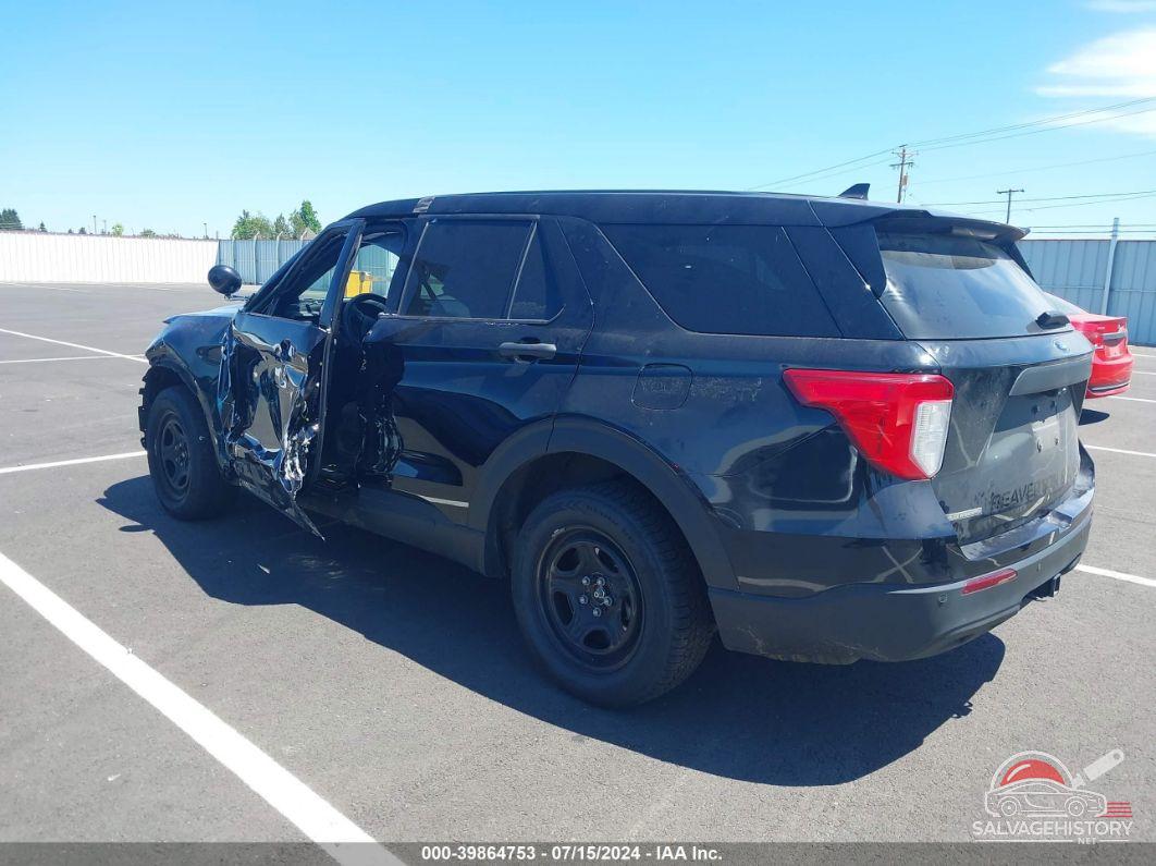 1FM5K8AWXNNA00806 2022 FORD POLICE INTERCEPTOR UTILITY photo no. 3